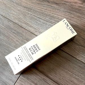Brand new Lancôme foundation